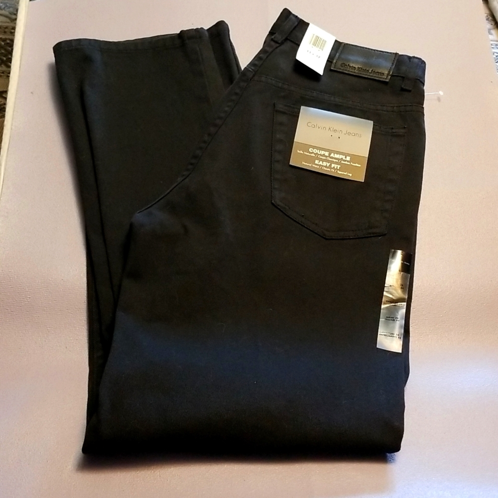 NWT Mens Calvin Klein Jeans Easy Fit Classic Fit Tapered Leg Black